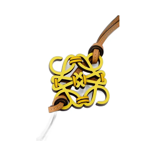 Knotted Anagram charm in calfskin