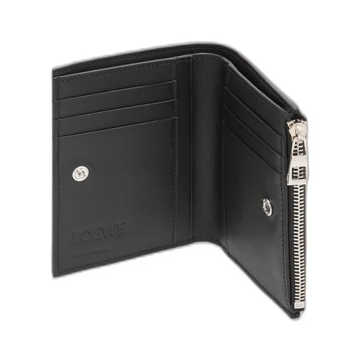Slim compact wallet in shiny calfskin