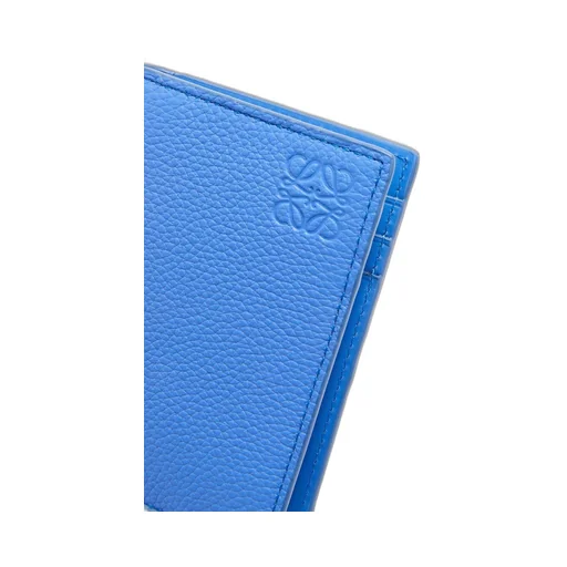 Bifold cardholder in soft grained calfskin