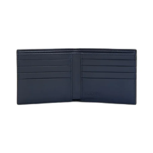 Bifold wallet in soft grained calfskin