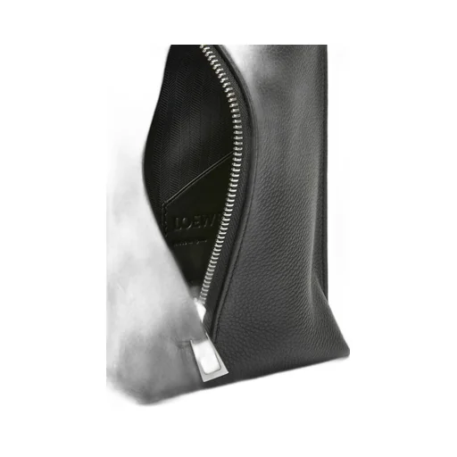 Vertical T Pocket in soft grained calfskin