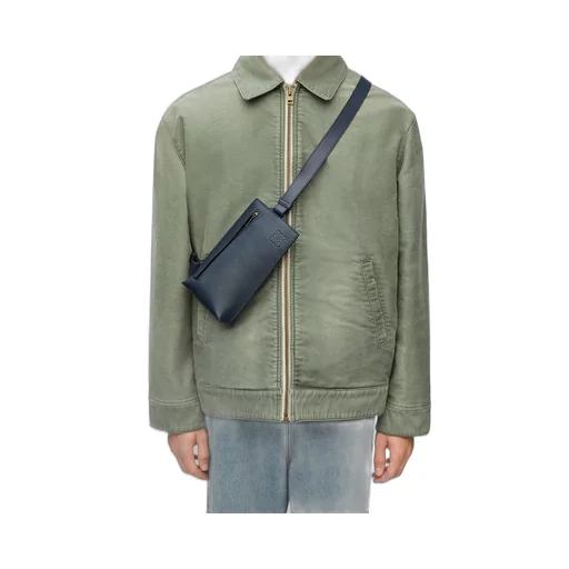 Vertical T Pocket in soft grained calfskin