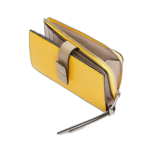 Slim compact wallet in soft grained calfskin