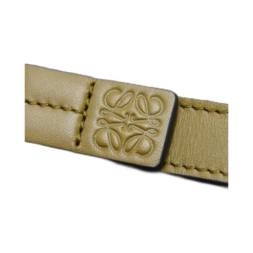 Large vertical wallet in soft grained calfskin