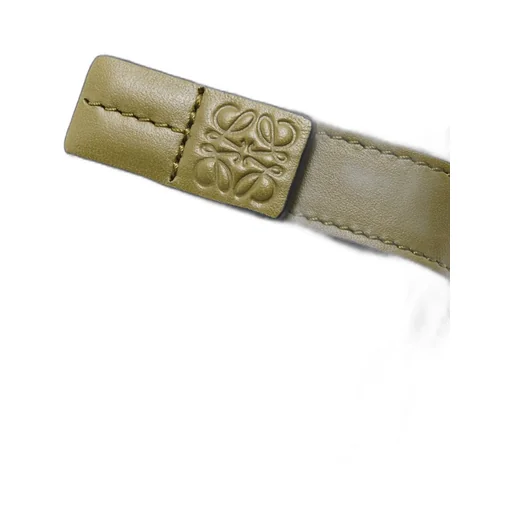 Slim compact wallet in soft grained calfskin
