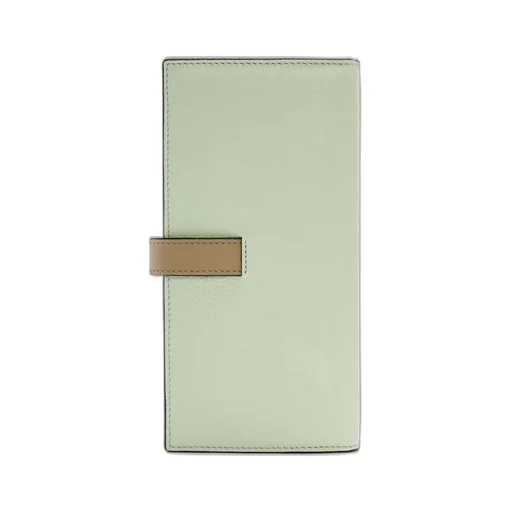 Large vertical wallet in grained calfskin