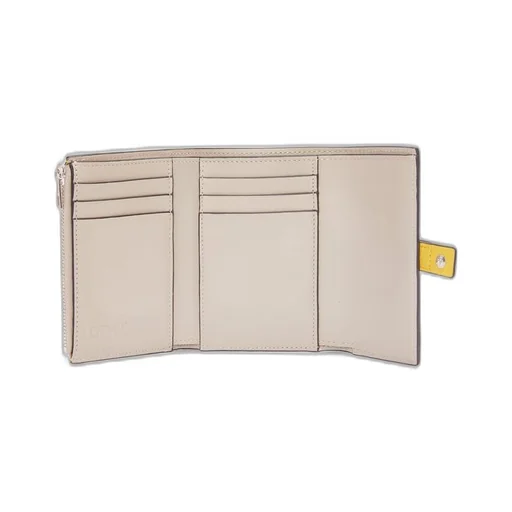 Small vertical wallet in soft grained calfskin