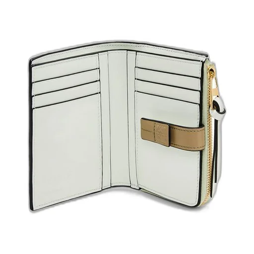 Slim compact wallet in soft grained calfskin