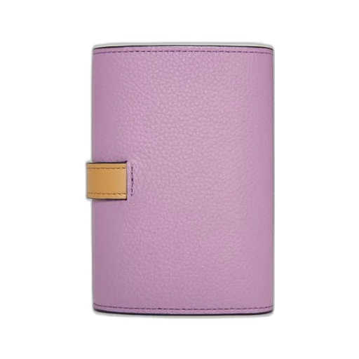 Small vertical wallet in soft grained calfskin