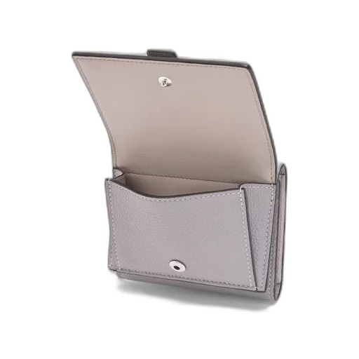 Trifold wallet in soft grained calfskin