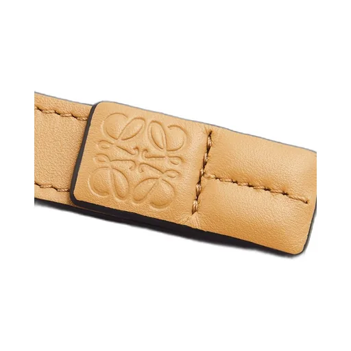 Trifold wallet in soft grained calfskin