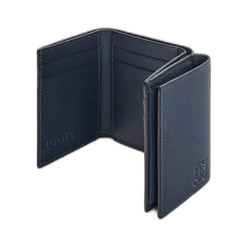 Trifold wallet in soft grained calfskin