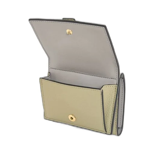 Trifold wallet in soft grained calfskin
