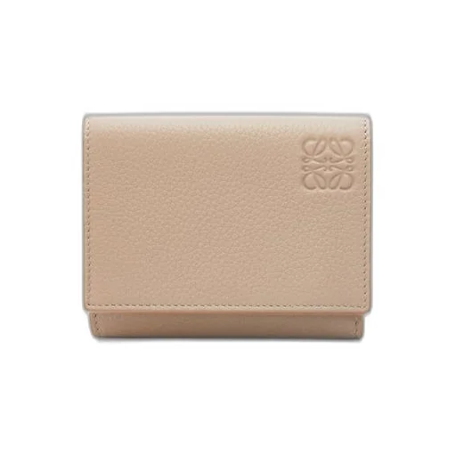 Trifold wallet in soft grained calfskin