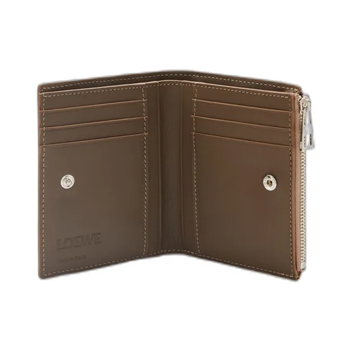 Slim compact wallet in soft grained calfskin