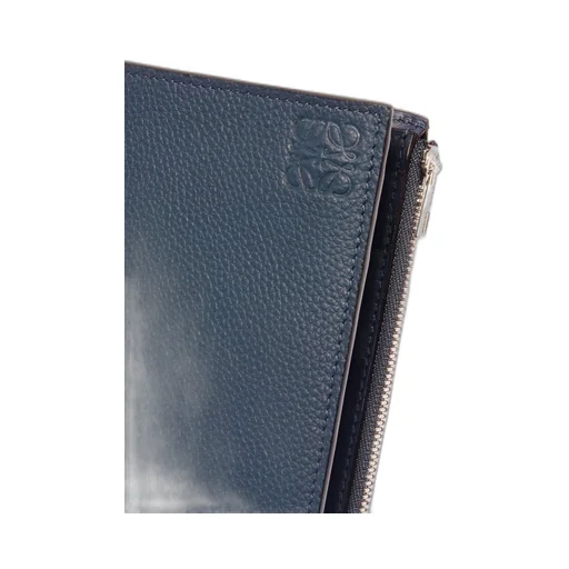 Slim compact wallet in soft grained calfskin