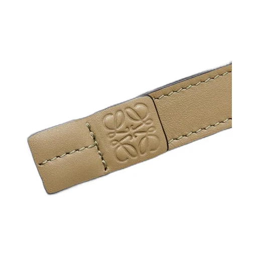 Trifold wallet in soft grained calfskin