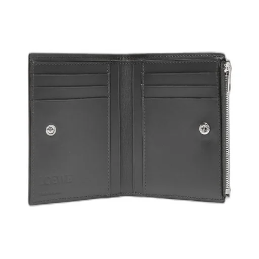 Slim compact wallet in soft grained calfskin