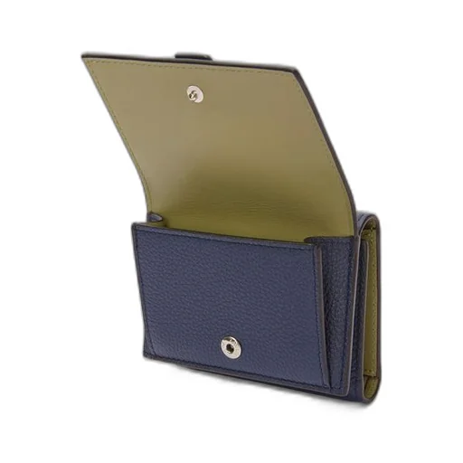 Trifold wallet in soft grained calfskin