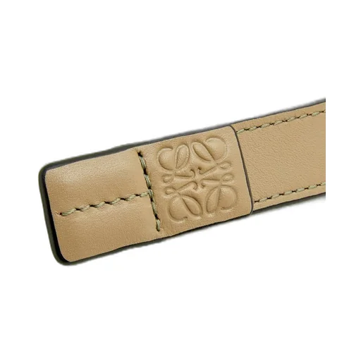 Compact zip wallet in soft grained calfskin