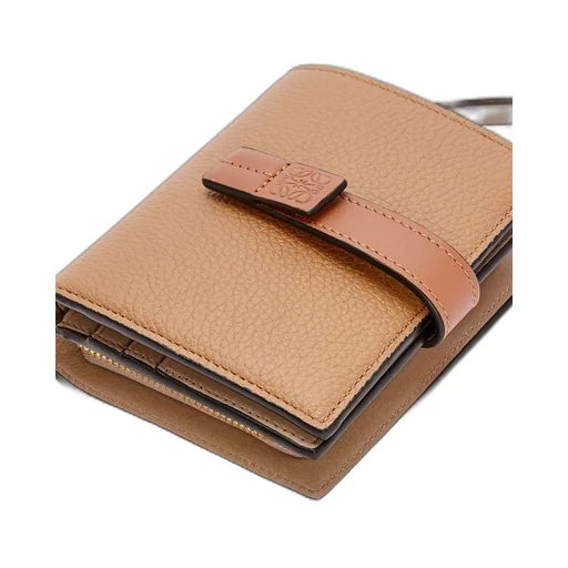 Compact zip wallet in soft grained calfskin
