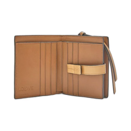 Compact zip wallet in soft grained calfskin