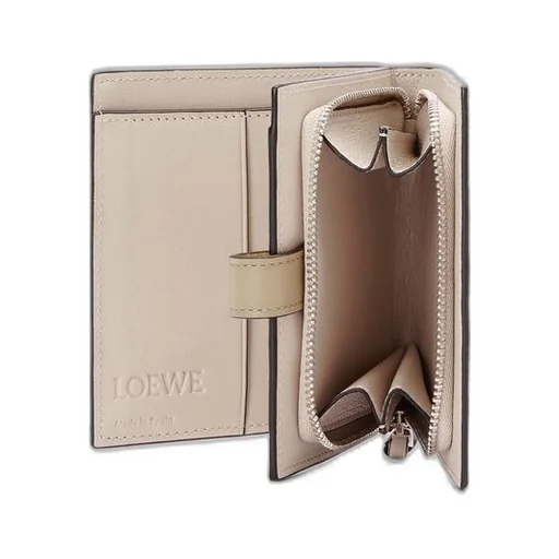 Compact zip wallet in soft grained calfskin