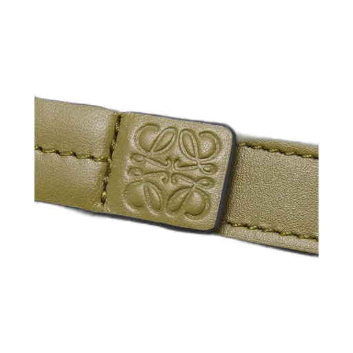 Compact zip wallet in soft grained calfskin