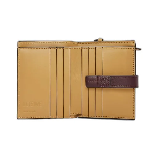 Compact zip wallet in soft grained calfskin