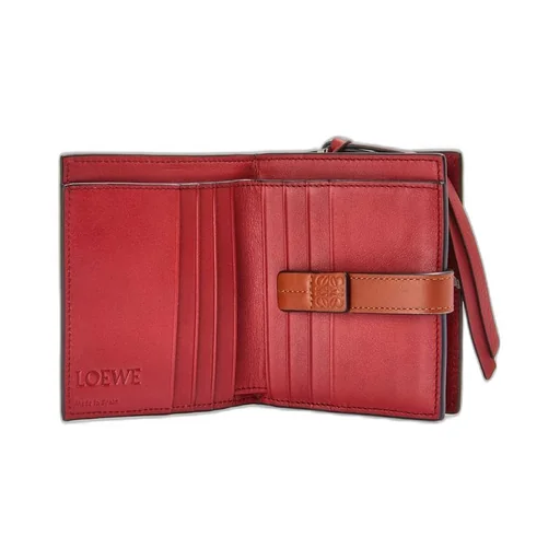 Compact zip wallet in soft grained calfskin
