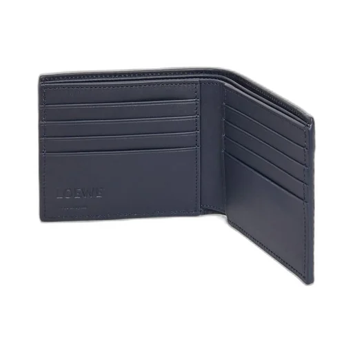 Bifold wallet in textured classic calfskin
