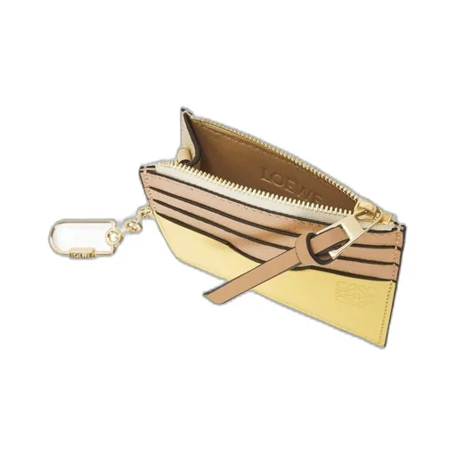 Square cardholder in soft grained calfskin with chain