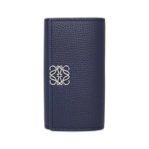 Anagram key case in pebble grain calfskin