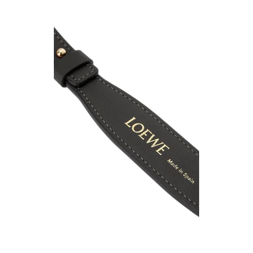 Branded short strap in classic calfskin