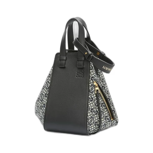 Branded short strap in classic calfskin