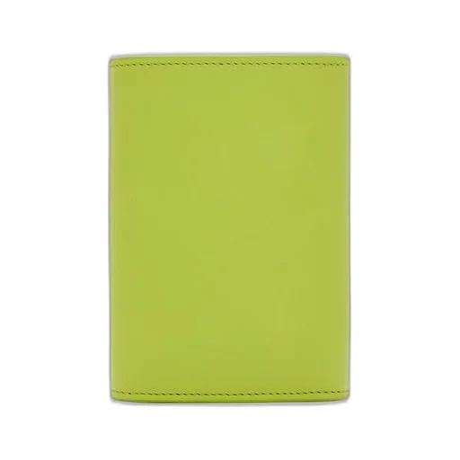 Pebble small vertical wallet in shiny nappa calfskin