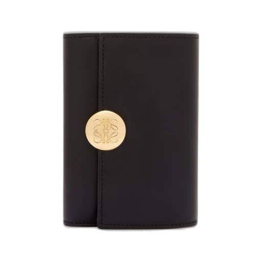Pebble small vertical wallet in shiny nappa calfskin