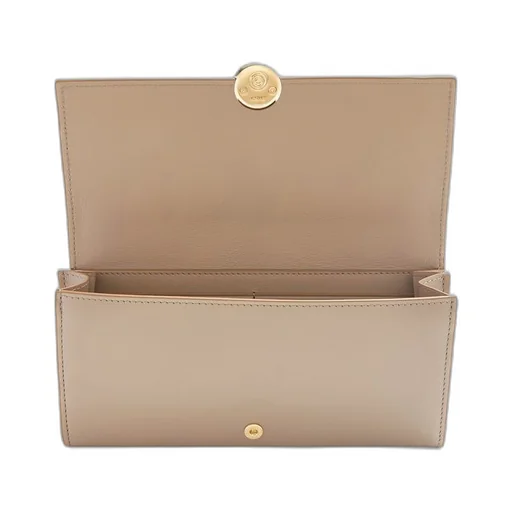 Pebble continental wallet in shiny nappa calfskin