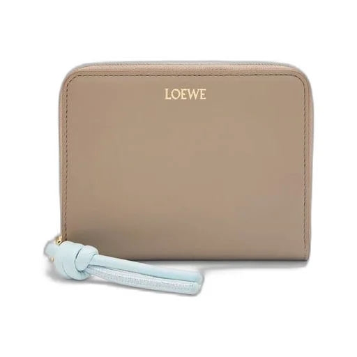 Knot compact zip around wallet in shiny nappa calfskin