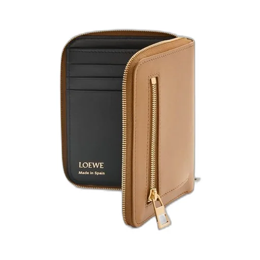 Knot compact zip around wallet in shiny nappa calfskin