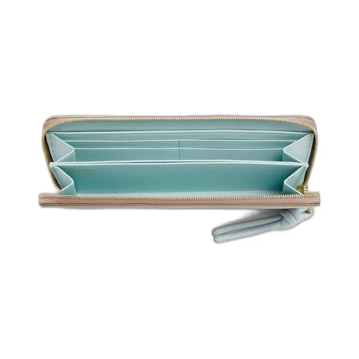 Knot zip around wallet in shiny nappa calfskin
