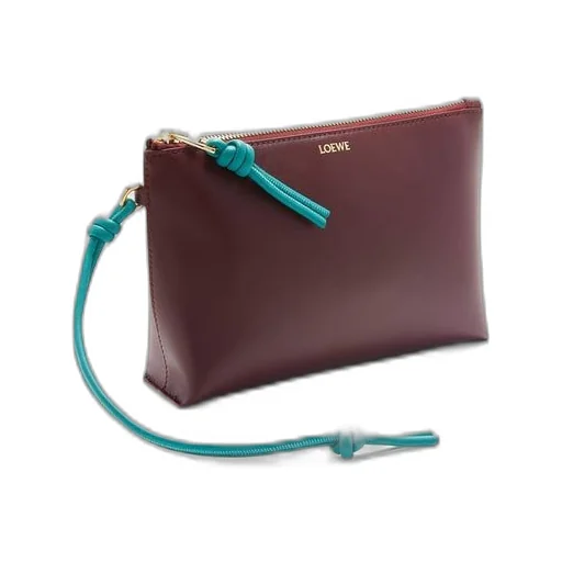 Knot T pouch in shiny nappa calfskin