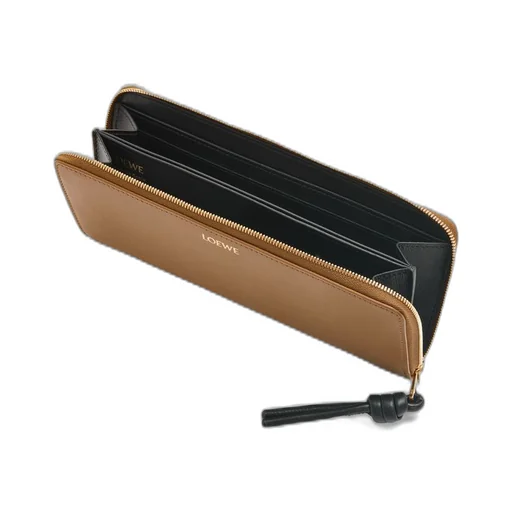Knot zip around wallet in shiny nappa calfskin
