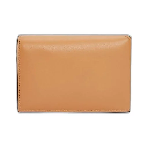 Folded wallet in shiny nappa calfskin