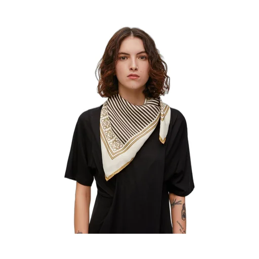 Scarf in silk