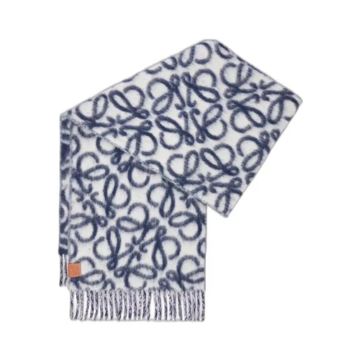 Anagram scarf in alpaca and wool