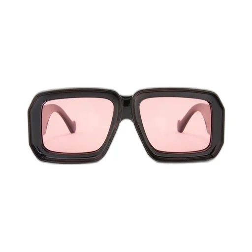 Paula's Ibiza dive in mask sunglasses