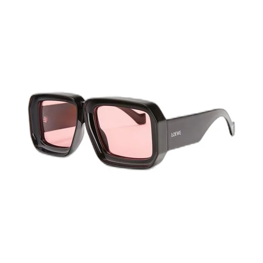 Paula's Ibiza dive in mask sunglasses