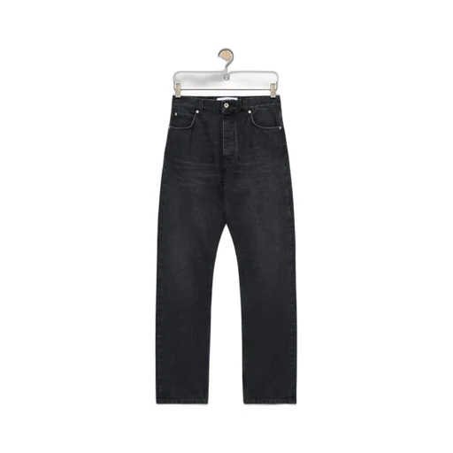 Straight leg jeans in denim