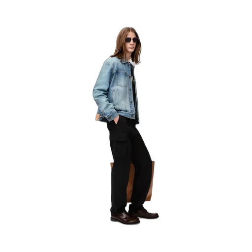 Trucker jacket in denim